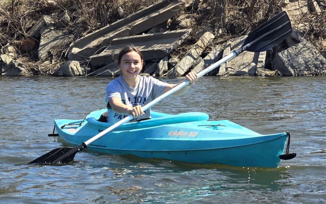 Enjoying fun and fresh air on the water