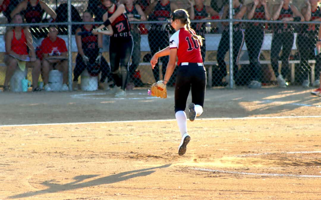 Royals inch past Mustangs