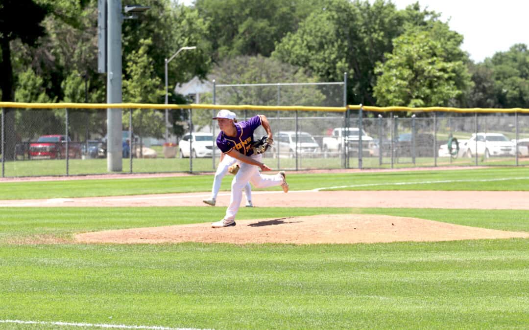 CL splits Sioux Falls games